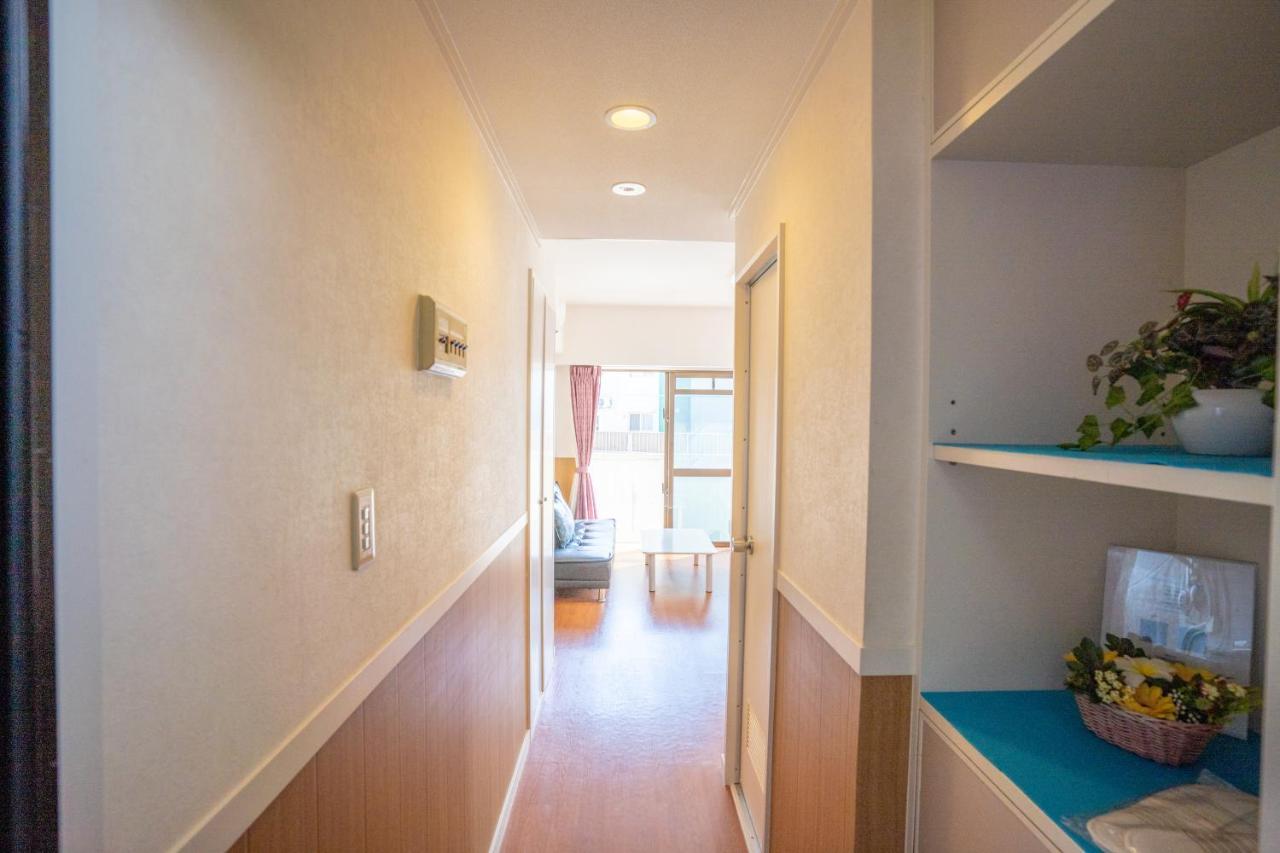 スマイルハイツ Appartement Naha Buitenkant foto